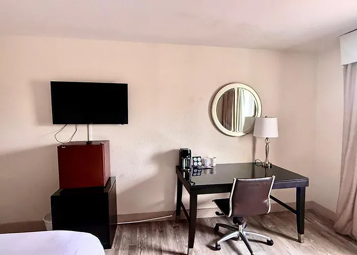 Of By O Hotel