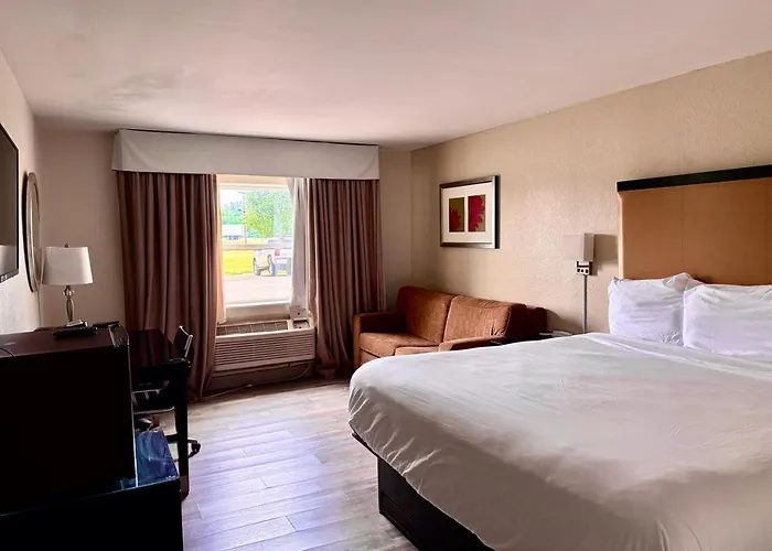 Of By O Hotel 3*